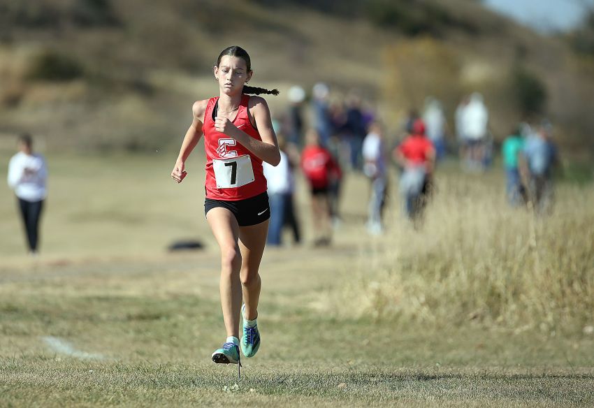 Chamberlain girls, Cheyenne-Eagle Butte boys capture Region 4A cross-country titles 