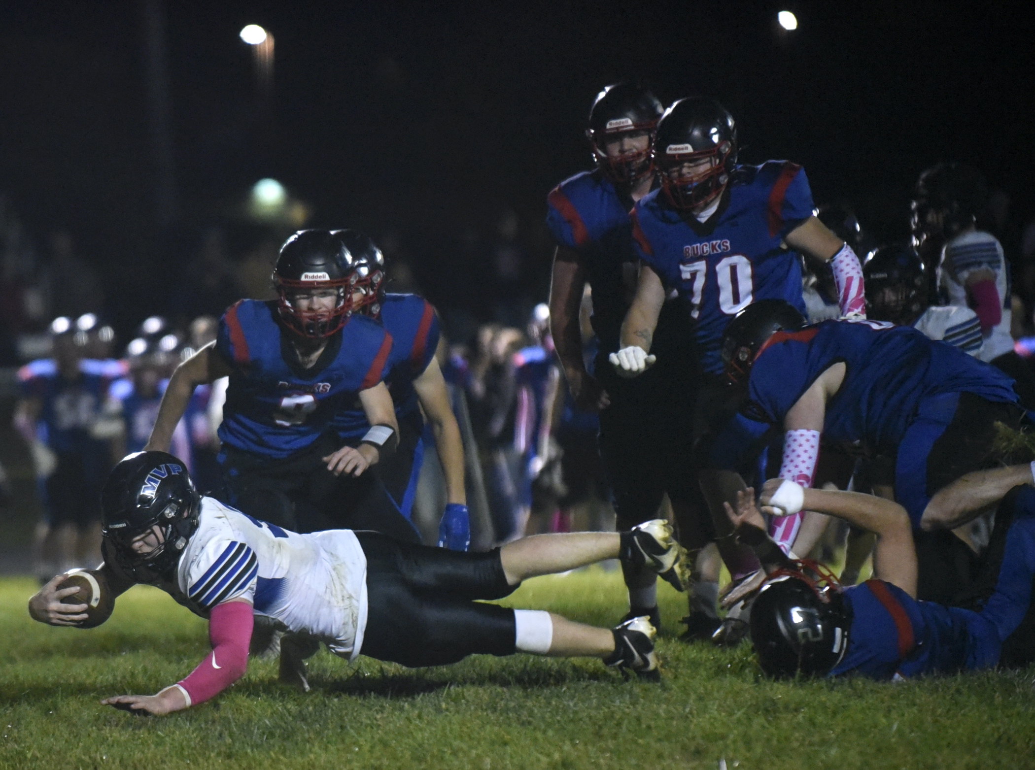 PHOTO GALLERY: HS Football - Mount Vernon/Plankinton vs. Woonsocket/Wessington Springs/Sanborn Central 