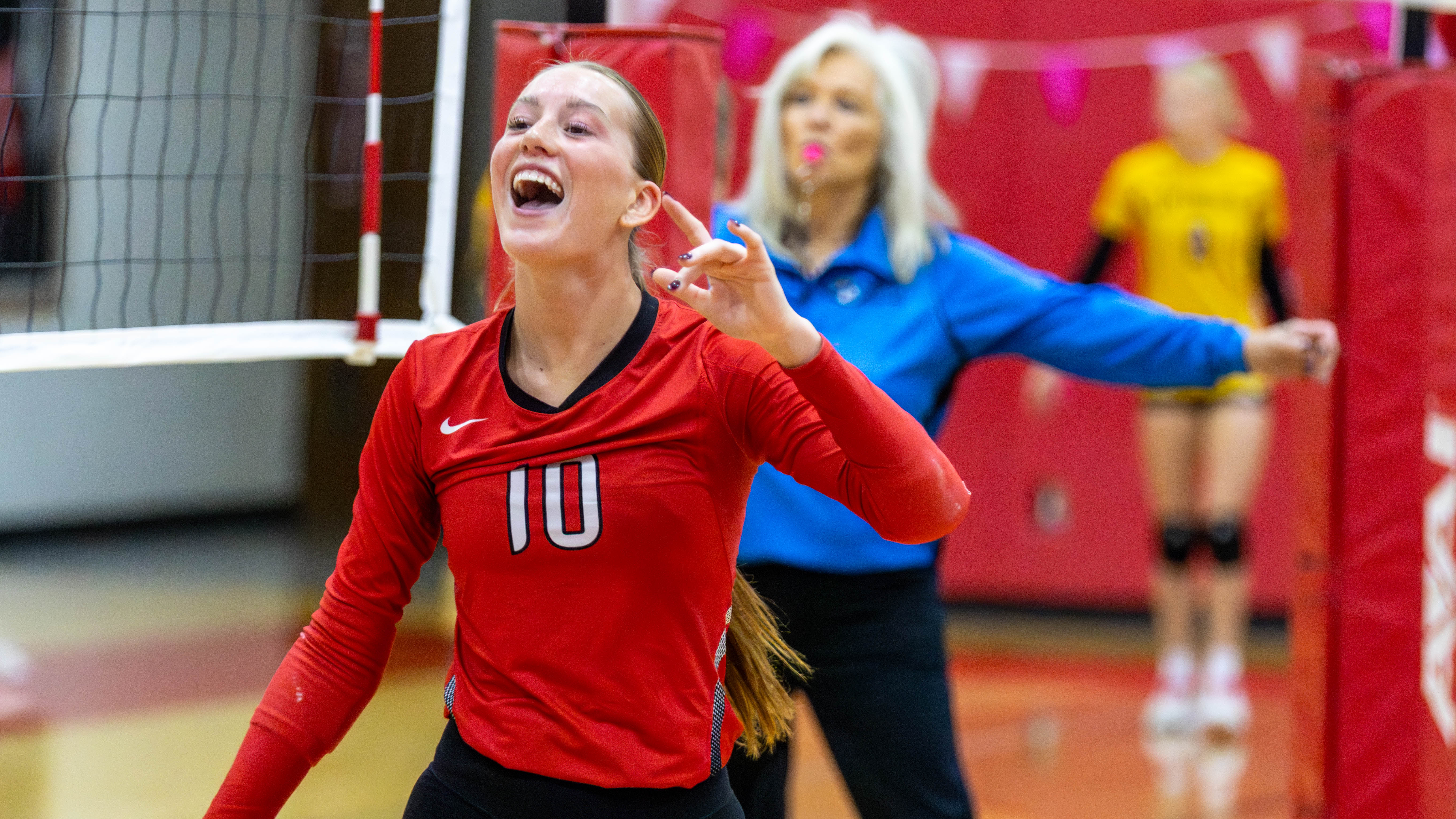 PHOTO GALLERY: HS Volleyball - Arlington vs. Iroquois-Lake Preston at Dakota Valley Conference tournament
