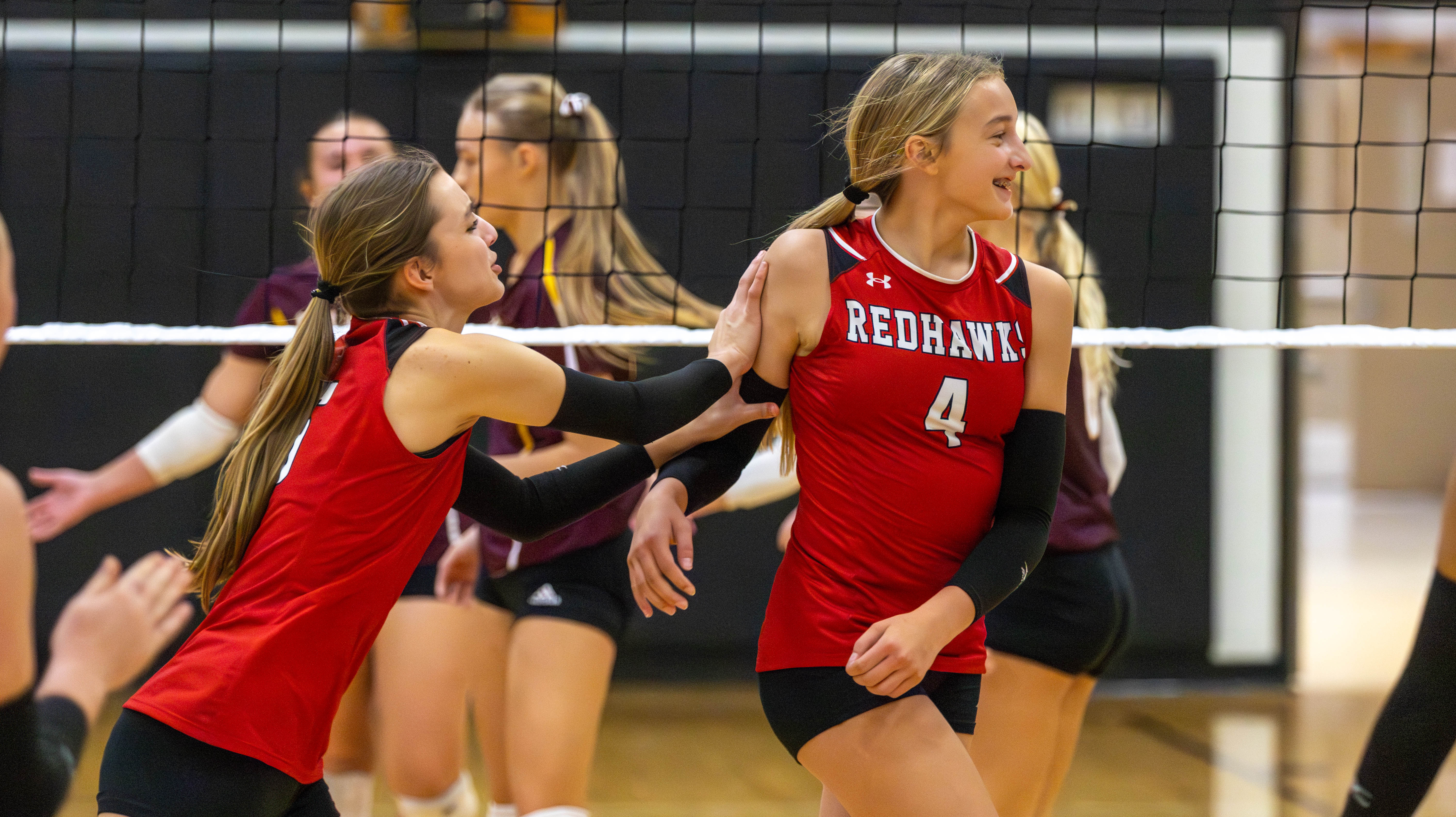 PHOTO GALLERY: HS Volleyball - De Smet vs. Estelline-Hendricks at DVC tournament