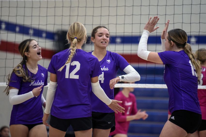 'This is really happening' - Kadoka Area qualifies for first state volleyball tourney since 1982 