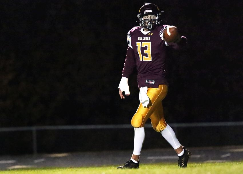 De Smet Bulldogs land six players on all-Dakota Valley Conference football team 