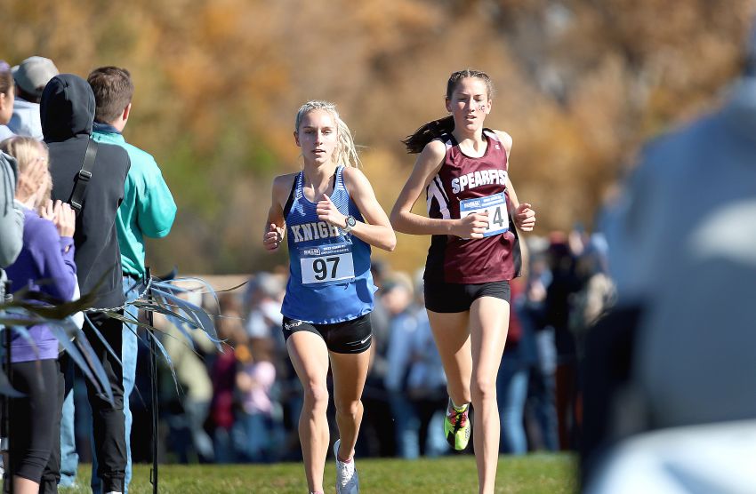 O'Gorman's Libby Castelli qualifies for Nike Cross Nationals in Oregon 