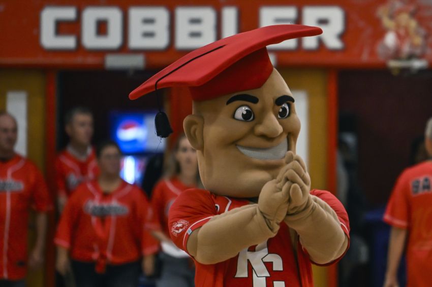 Rapid City Central’s Karl the Cobbler advances to final four in national mascot tournament 