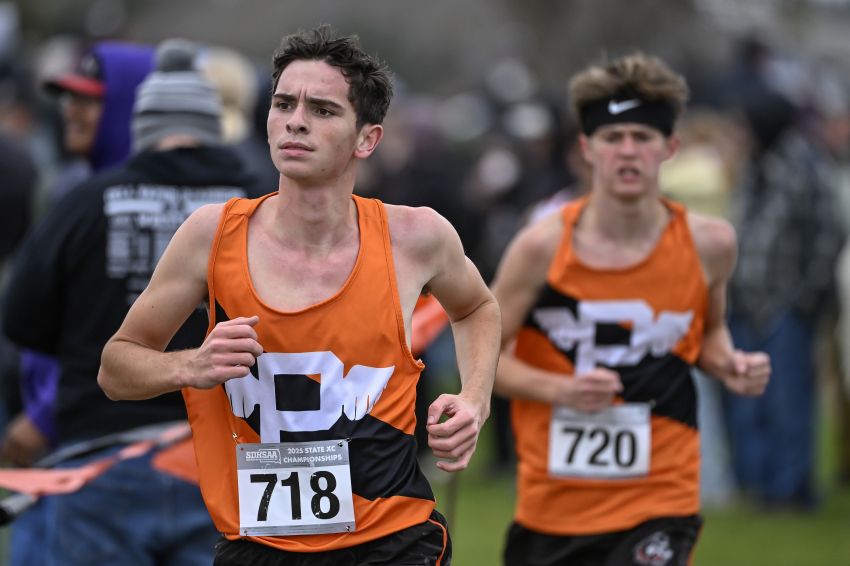 Philip boys capture fourth consecutive state cross country team title