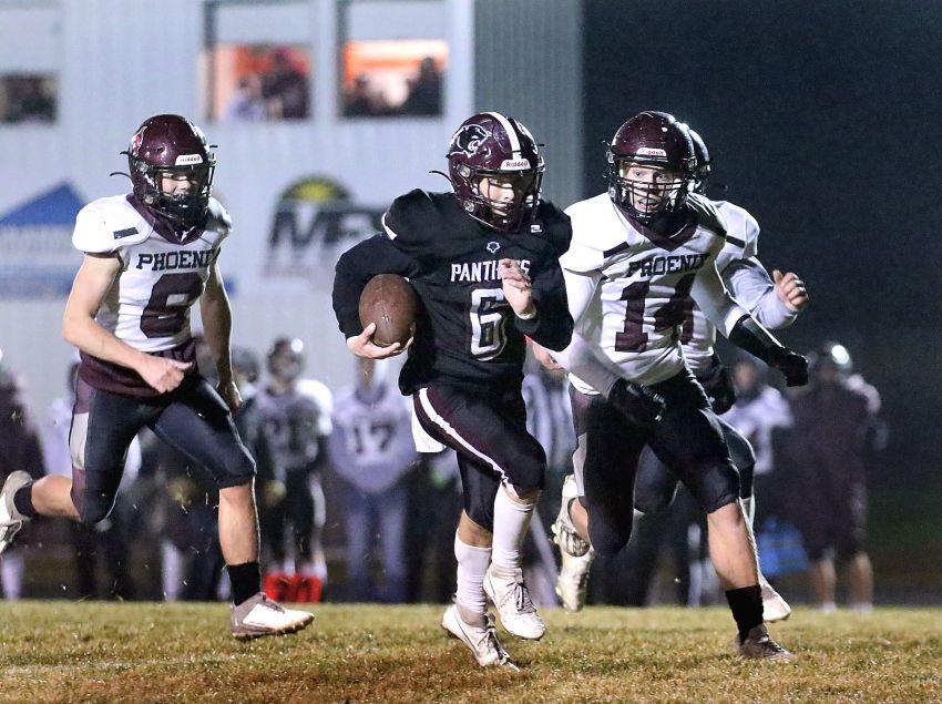 Football coach voices support for three nine-man classes at SDHSAA Board of Directors meeting