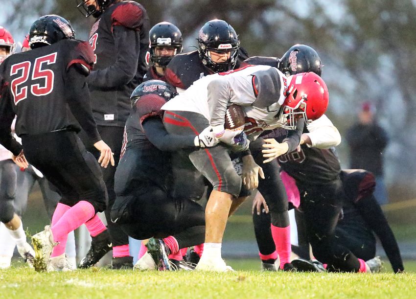 Oct. 26 Football Roundup - No. 11 seed Potter County upsets Corsica-Stickney, advances to Class 9B semifinals 