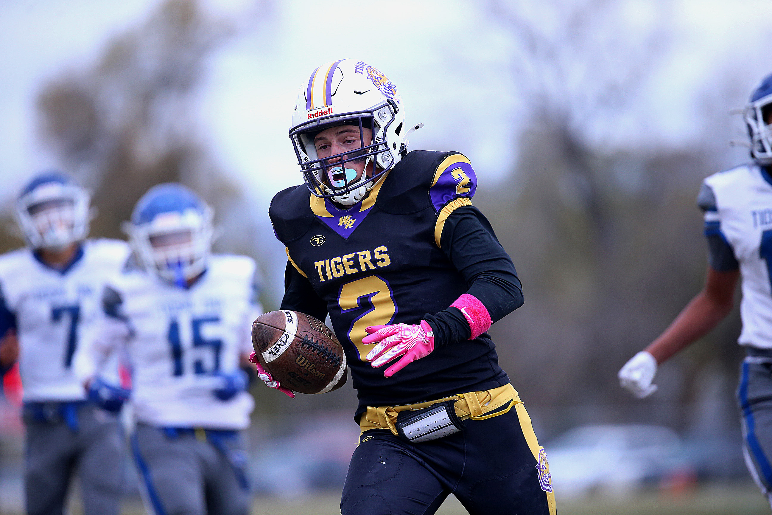 PHOTO GALLERY: HS Football All Nations Playoffs - Tiospa Zina at White River 