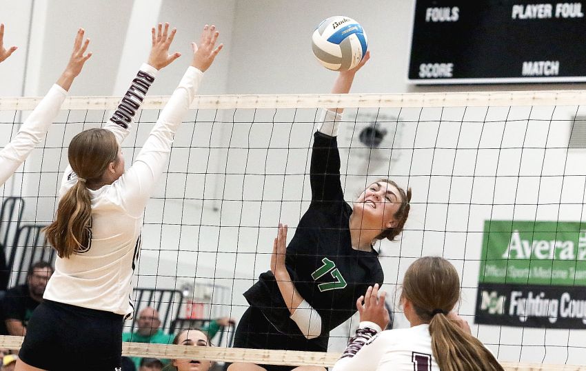 Nov. 1 Volleyball Roundup - McCook Central/Montrose outlasts Madison in Region 3A five-set thriller 