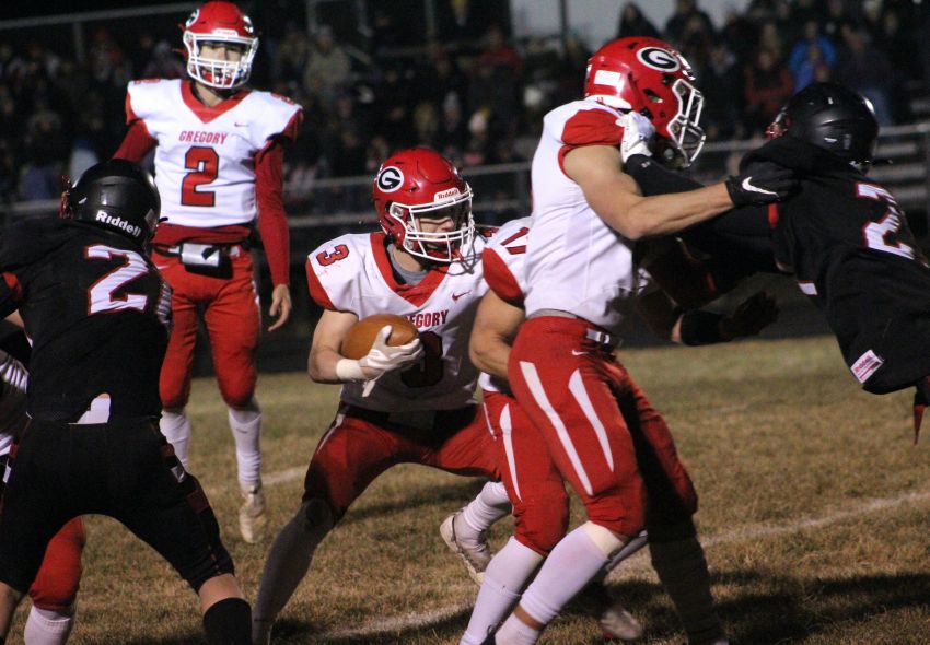 Gorillas gash Raiders, punch ticket to DakotaDome