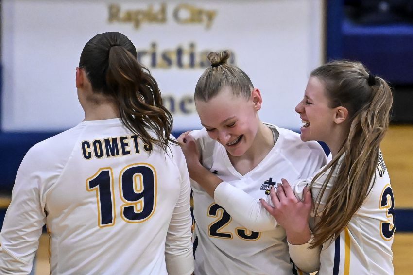 Nov. 5 Volleyball Roundup - Rapid City Christian Comets clip Hot Springs Bison in Region 8A action 