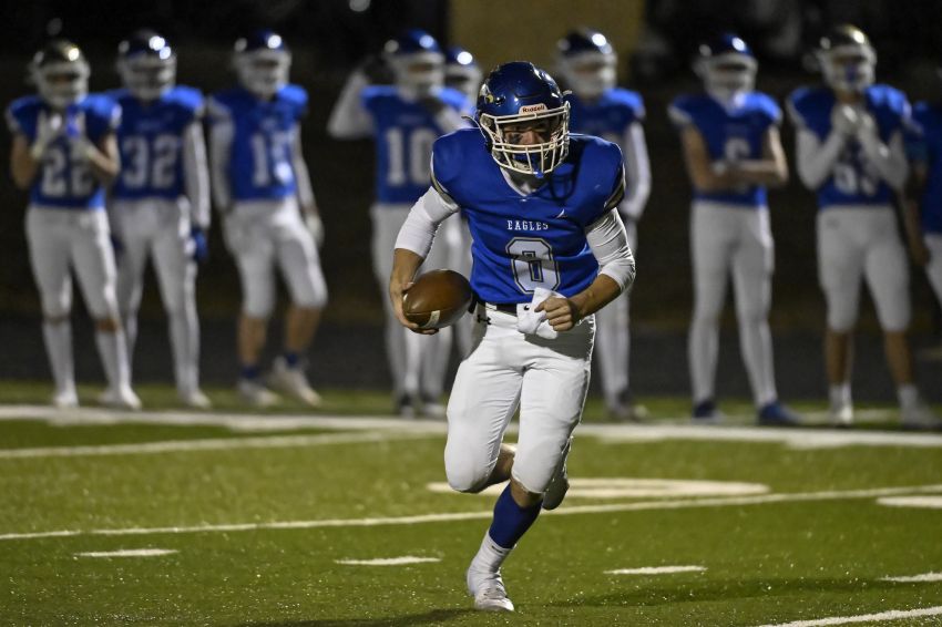 Class 9A Championship Preview - Top-seeded Wall looks to knock off defending champ Howard in 9A title game