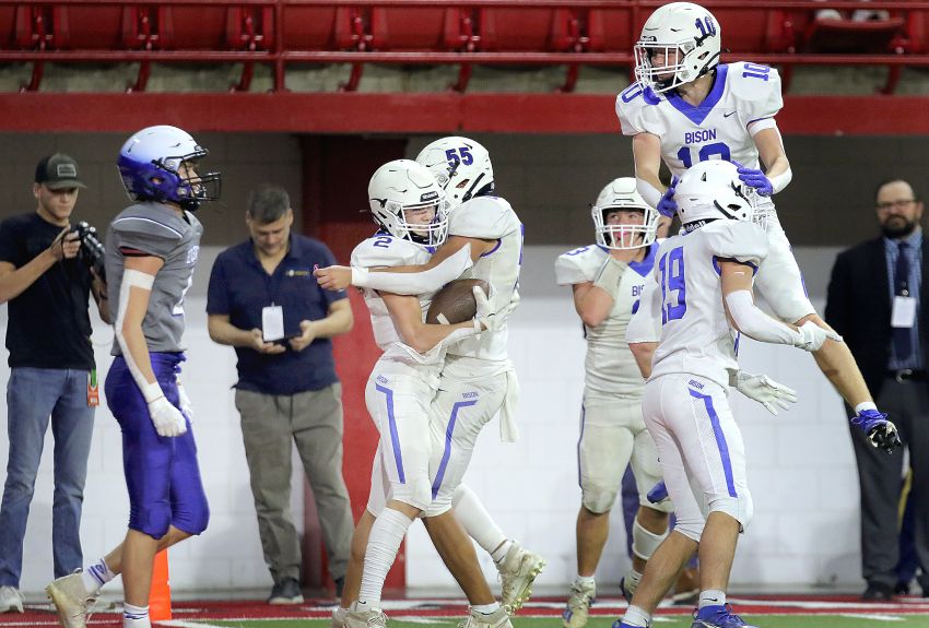 Bison baller - Braden Peterson wins state title with football family at Hot Springs