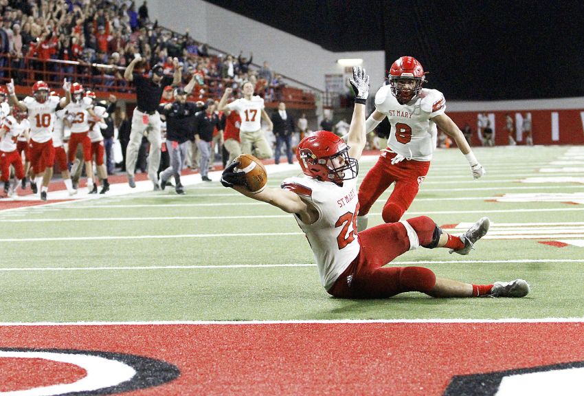 Dell Rapids St. Mary outlasts Potter County for first-ever state football championship