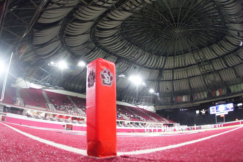 Harrisburg, Brandon Valley each land 10 players on Class 11AAA ESD football team 