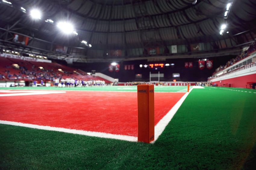 University of South Dakota to charge for parking at football championships
