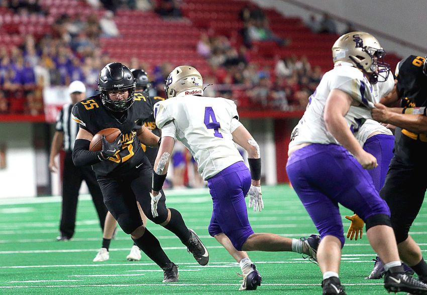 Tristen Baloun is a ‘hard-nosed’ football player for the Faulkton Area Trojans 