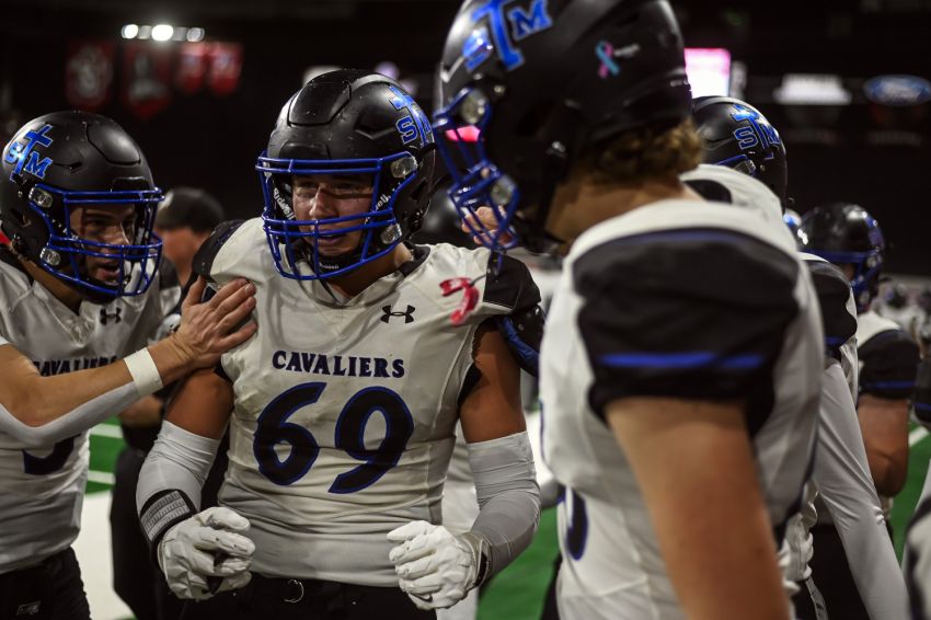 State champion St. Thomas More secures five total players on Class 11B all-state football squad