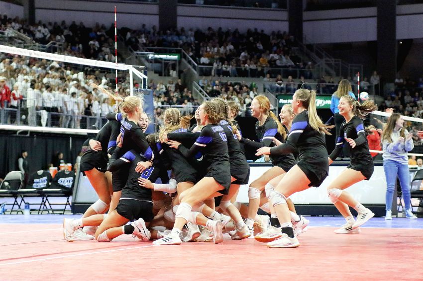 Sioux Falls Christian claims sixth consecutive Class A championship