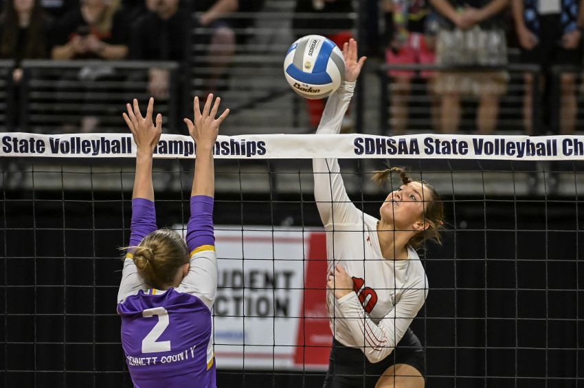 Chester’s Jacy Wolf, Lily Van Hal headline Class B all-state volleyball team