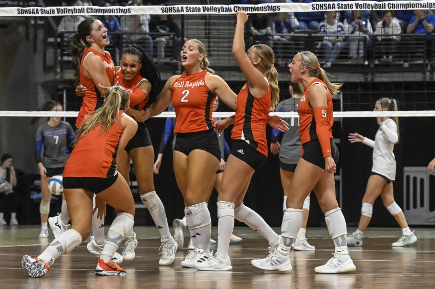 Dell Rapids outlasts Sioux Falls Christian, faces Dakota Valley in Class A state championship 