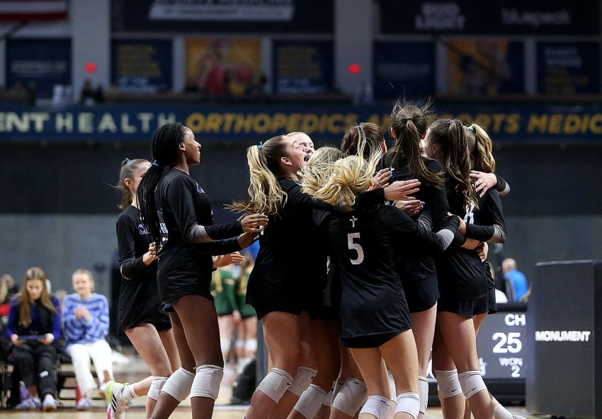 Class A Volleyball Roundup - Sioux Falls Christian takes third place with sweep over Hamlin