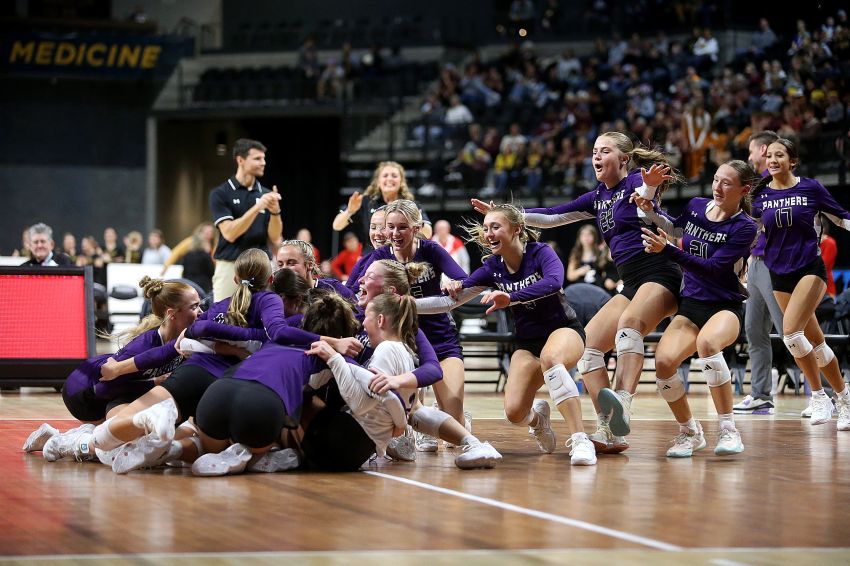 Dakota Valley edges Dell Rapids, captures first Class A state title since 2016 