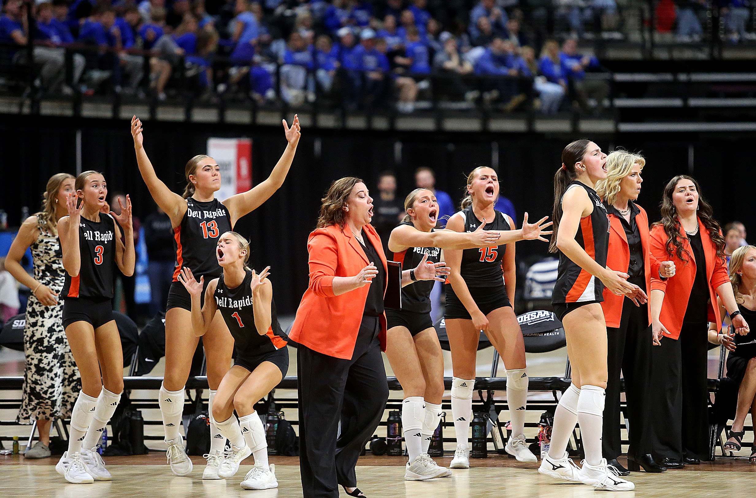 PHOTO GALLERY: Class A VB championship - Dell Rapids vs Dakota Valley 