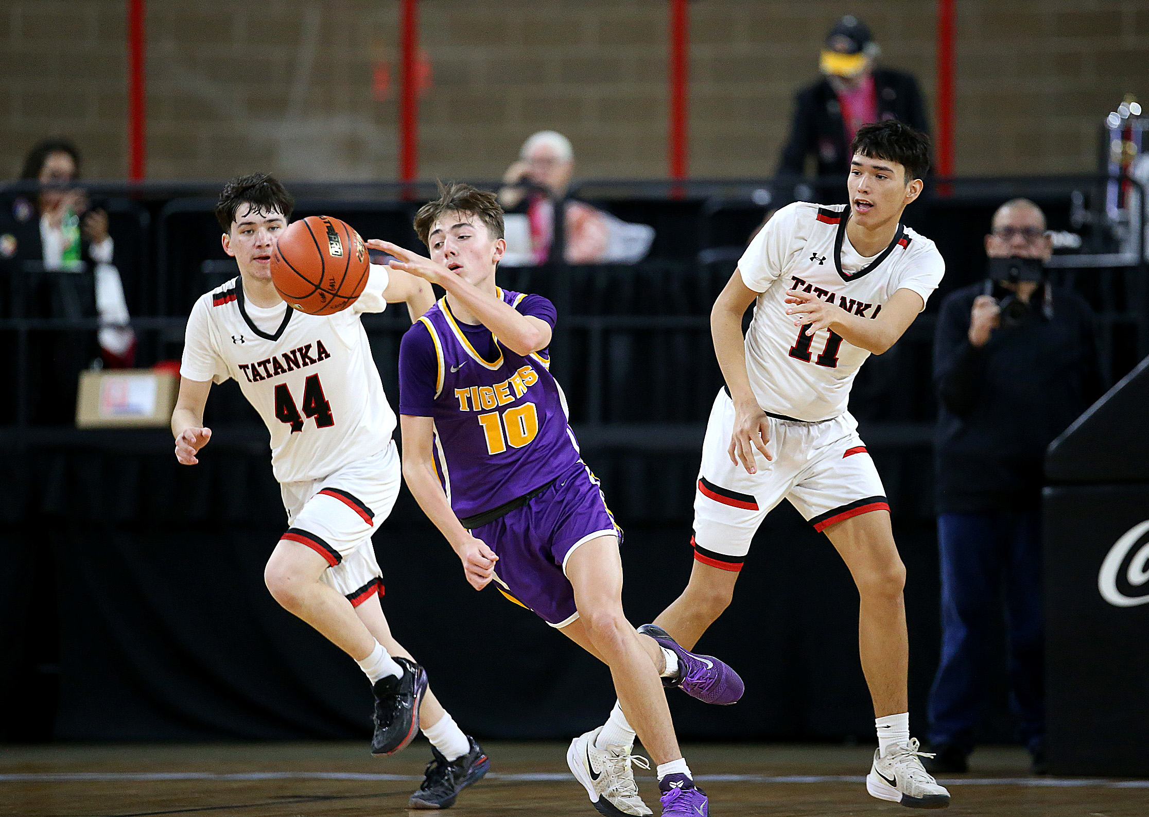 PHOTO GALLERY: Boys LNI Day 2 - White River vs Lakota Tech 