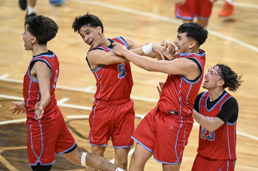 Cheyenne-Eagle Butte tops Pine Ridge, advances to Lakota Nation Invitational championship 
