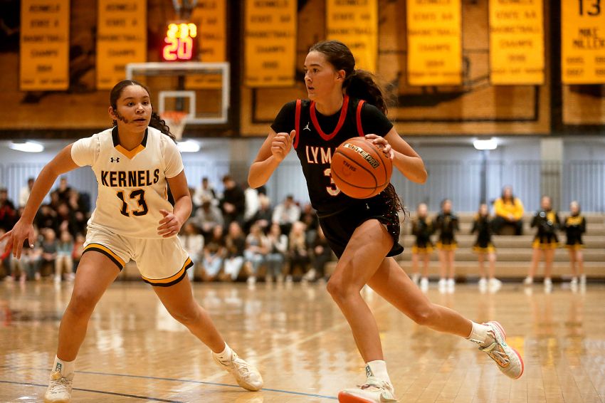 Lyman girls upset Mitchell in rare Class B vs. Class AA matchup 