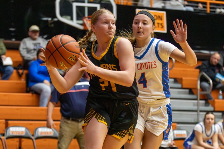 Dec. 29 Girls Basketball Roundup - Faulkton Area topples Jones County at Huron Holiday Classic