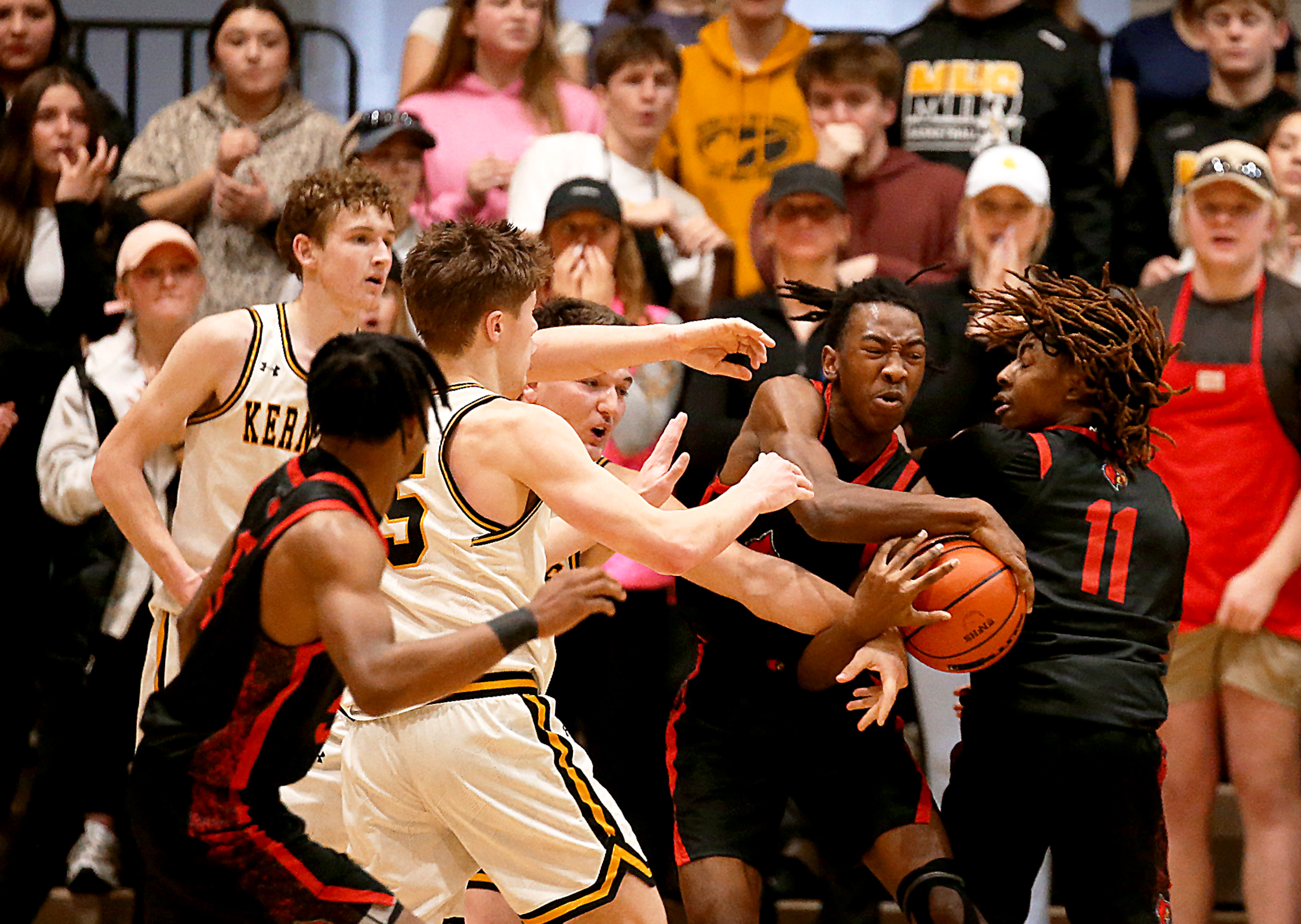 PHOTO GALLERY: Hoop City Classic - Mitchell vs Jonesboro (Ga) 