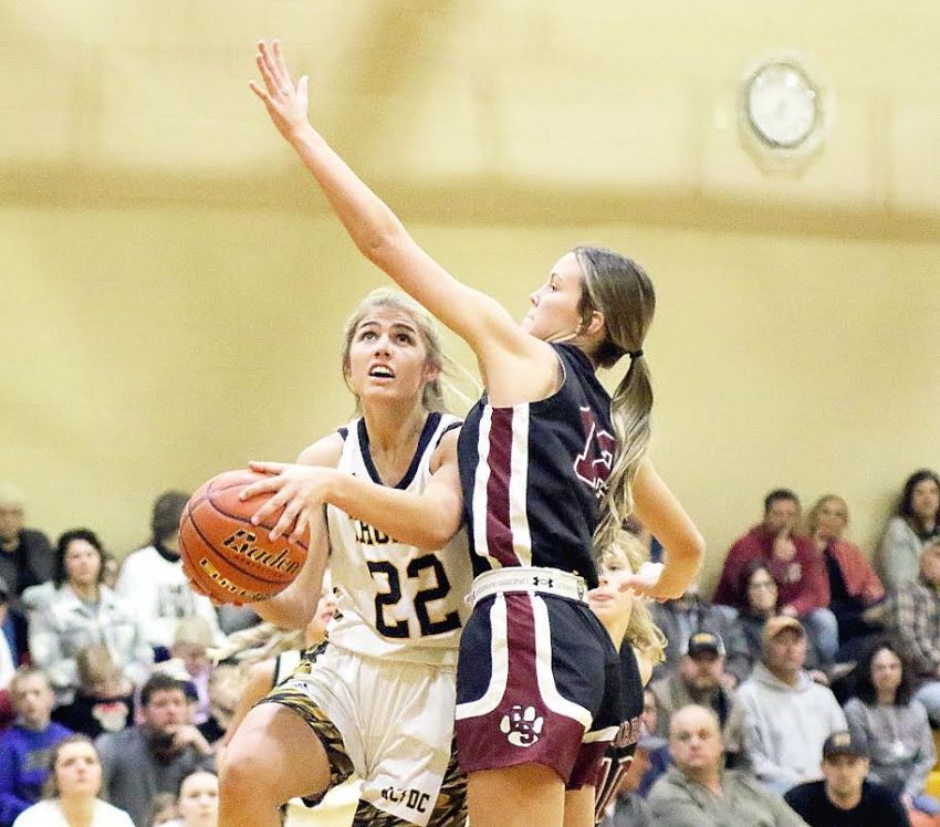 Andes Central-Dakota Christian, Kimball-White Lake place three on South Central Conference girls all conference team