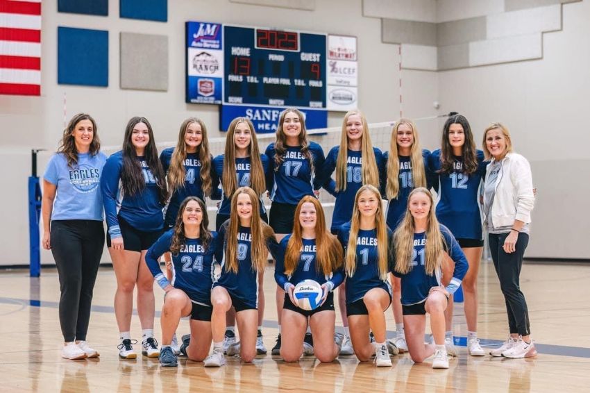 Young Sioux Falls Lutheran volleyball team ready to contend