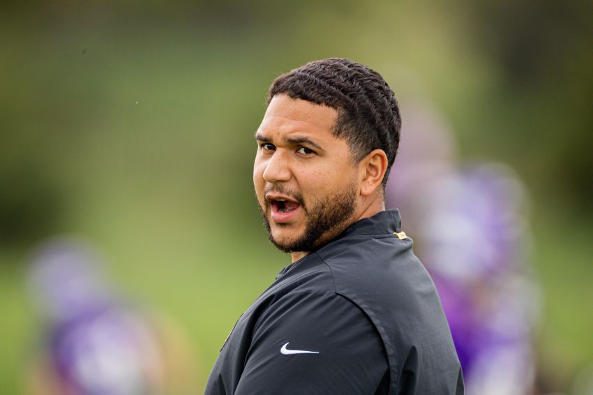 Former Harding County Ranchers coaching in both NFL, college football ranks