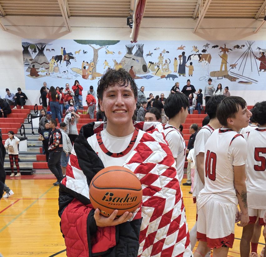 Pine Ridge's Marvin Richard III breaks all-time scoring record with 73-point performance 