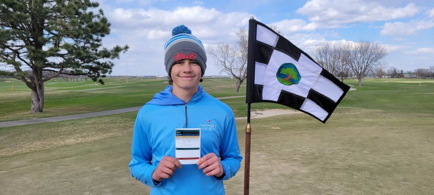 Sioux Falls Lincoln freshman Colton Clark climbing the ranks during busy summer golf season