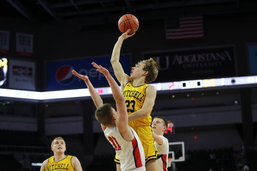 Class AA Roundup - Mitchell moves past Yankton in consolation semifinal win