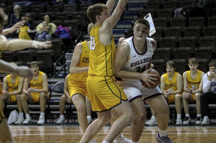 Feb. 1 Boys Basketball Roundup - Grant Wilkinson powers De Smet past Sioux Valley at Heritage Classic 