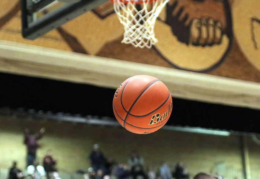 Monday, Feb. 12 Basketball Scores 