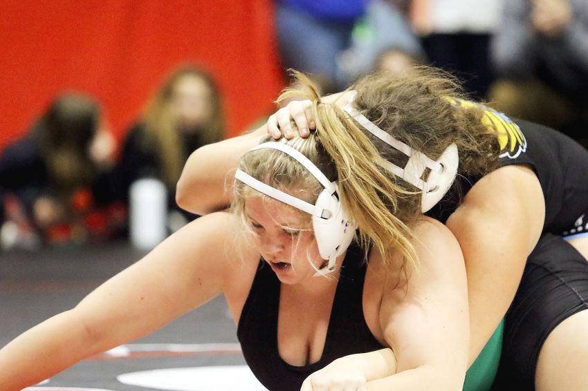 Pierre leads but Canton closing the gap in most recent wrestling rankings