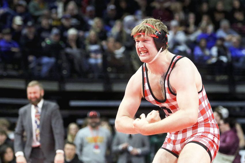 Chamberlain's Noah Hutmacher wins outstanding wrestler honors at Kansas tournament 
