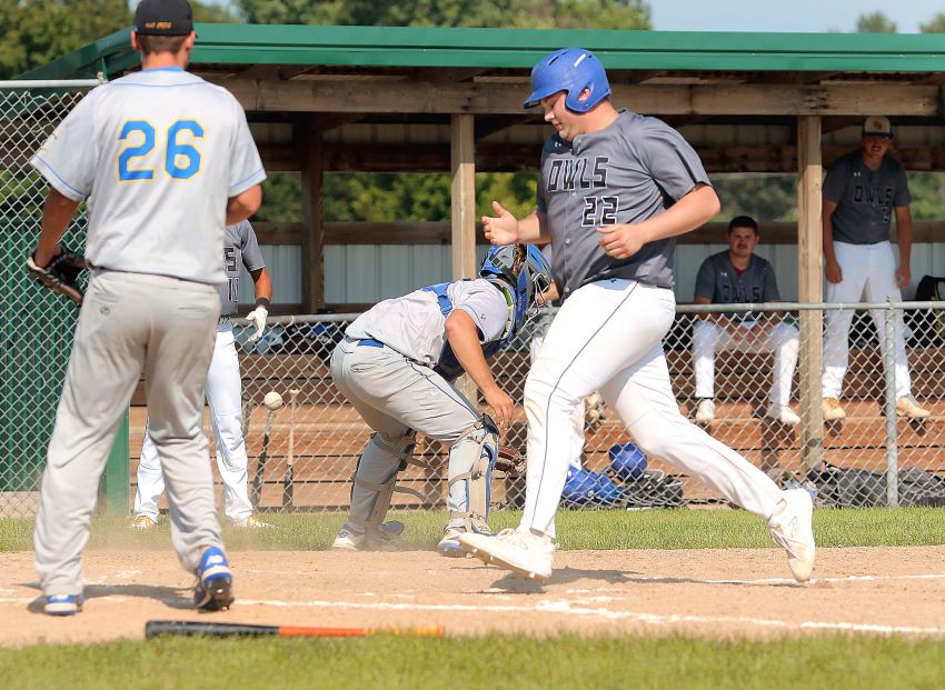 July 24 Amateur Baseball Roundup - Wessington Springs outlasts Plankinton in high-scoring District 3B tourney affair 