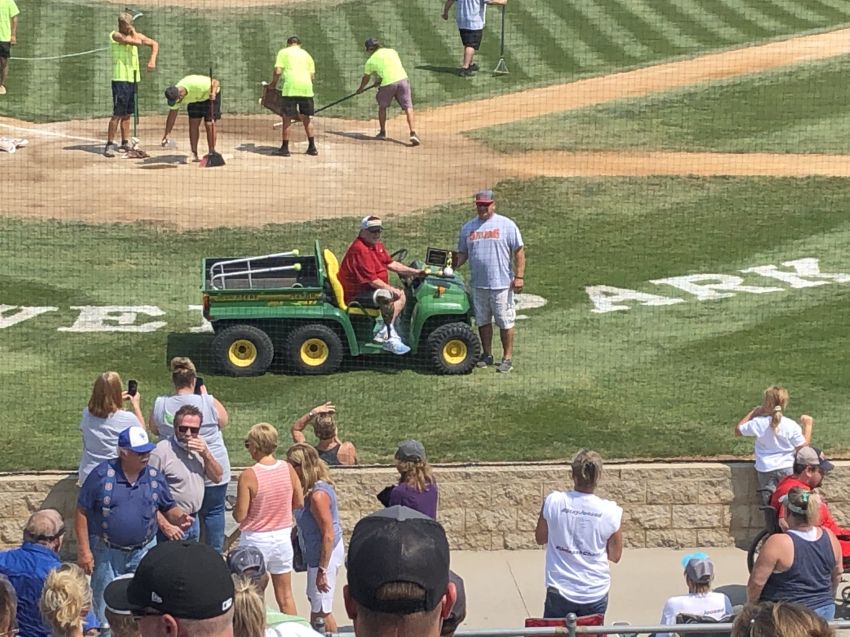 Ellsworth named comeback player of the year 