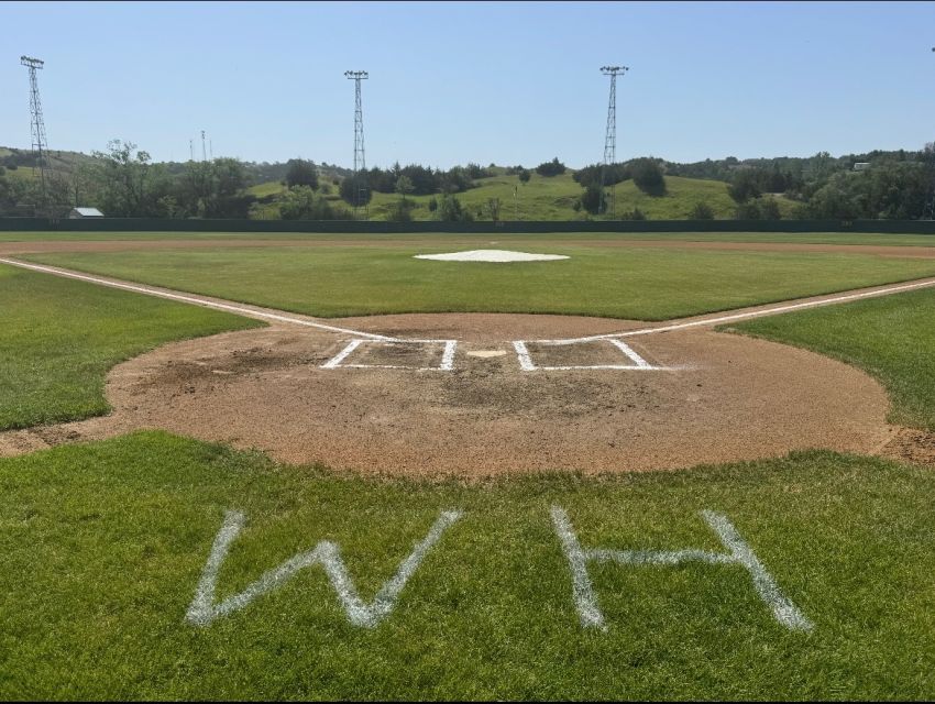 Chamberlain Mallards rally together after passing of longtime fan Wade Hutmacher