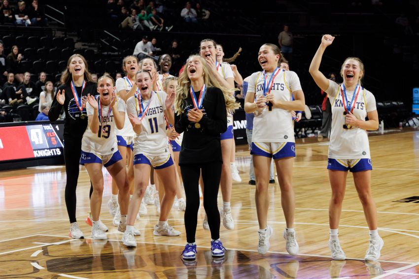 Sioux Falls O'Gorman outlasts Brandon Valley for second consecutive Class AA state championship