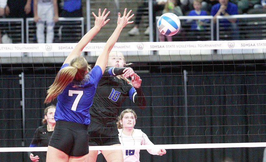 Sioux Falls Christian lands three players on Dak-XII volleyball first team 