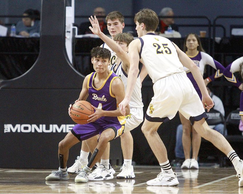 Lower Brule vs. Castlewood highlights boys Dakota Valley Conference Classic 