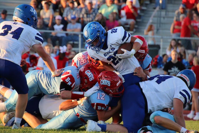 Sept. 1 Football Roundup - Elkton-Lake Benton tops Bon Homme 